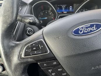 FORD FOCUS 1.5 TDCi Titanium Estate 5dr Diesel Powershift Euro 6 (s/s) (120