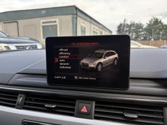 AUDI A4 ALLROAD 2.0 TDI Sport Estate 5dr Diesel S Tronic quattro Euro 6 (s/s) (1