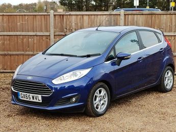 Ford Fiesta 1.5 TDCi ECOnetic Titanium Hatchback 5dr Diesel Manual Euro 6 (s