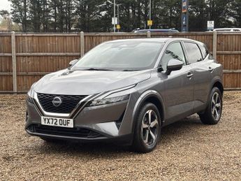 Nissan Qashqai 1.3 DIG-T MHEV N-Connecta SUV 5dr Petrol Hybrid Manual Euro 6 (s