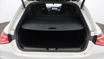 MERCEDES-BENZ CLA 1.3 CLA200 AMG Line Night Edition (Premium Plus) Shooting Brake 