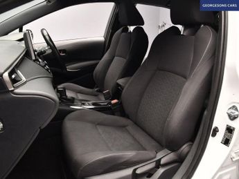 TOYOTA COROLLA 1.8 VVT-h GPF Icon Tech Hatchback 5dr Petrol Hybrid CVT Euro 6 (