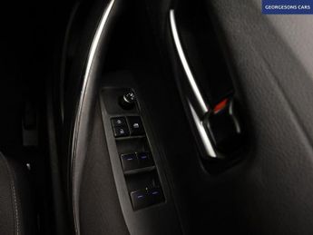 TOYOTA COROLLA 1.8 VVT-h GPF Icon Tech Hatchback 5dr Petrol Hybrid CVT Euro 6 (