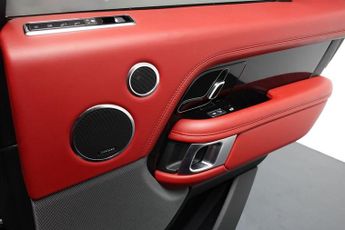 LAND ROVER RANGE ROVER 3.0 SD V6 Vogue SE SUV 5dr Diesel Auto 4WD Euro 6 (s/s) (275 ps)