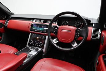 LAND ROVER RANGE ROVER 3.0 SD V6 Vogue SE SUV 5dr Diesel Auto 4WD Euro 6 (s/s) (275 ps)