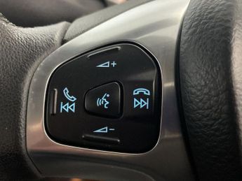 FORD FIESTA 1.25 Zetec Hatchback 5dr Petrol Manual Euro 5 (85 ps) - AA INSPE