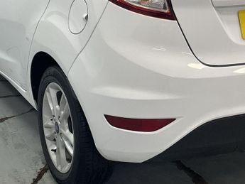 FORD FIESTA 1.25 Zetec Hatchback 5dr Petrol Manual Euro 5 (85 ps) - AA INSPE