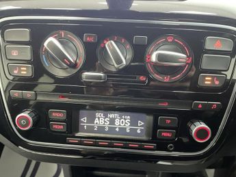 VOLKSWAGEN UP! 1.0 High up! Hatchback 5dr Petrol Manual Euro 5 (75 ps) - AA INS