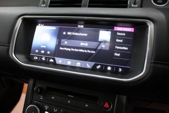 LAND ROVER RANGE ROVER EVOQUE 2.0 TD4 HSE Dynamic SUV 5dr Diesel Auto 4WD Euro 6 (s/s) (180 ps