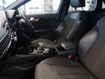 AUDI A4 2.0 TFSI 35 Black Edition Saloon 4dr Petrol S Tronic Euro 6 (s/s