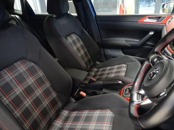 VOLKSWAGEN POLO 2.0 TSI GTI Hatchback 5dr Petrol DSG Euro 6 (s/s) (200 ps)