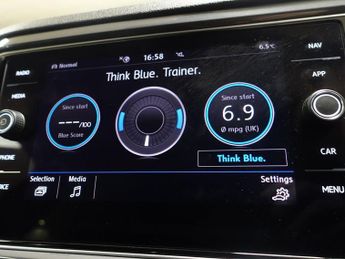 VOLKSWAGEN T-ROC 1.5 TSI GPF EVO R-Line SUV 5dr Petrol DSG Euro 6 (s/s) (150 ps)