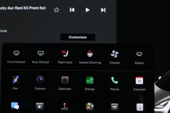 TESLA Model 3 (Dual Motor) Long Range Auto 4WDE 4dr