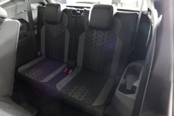 VOLKSWAGEN TIGUAN ALLSPACE 1.5 TSI R-Line DSG Euro 6 (s/s) 5dr