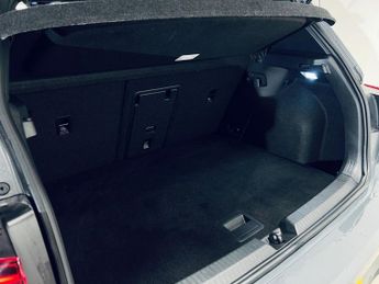 VOLKSWAGEN GOLF 2.0 TSI GTI Hatchback 5dr Petrol DSG Euro 6 (s/s) (245 ps)