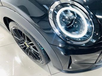 MINI Electric Hatch Cooper SE 32.6kWh Level 2 Hatchback 3dr Electric Auto (184 ps)