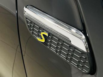 MINI Electric Hatch Cooper SE 32.6kWh Level 2 Hatchback 3dr Electric Auto (184 ps)