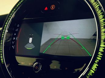 MINI Electric Hatch Cooper SE 32.6kWh Level 2 Hatchback 3dr Electric Auto (184 ps)