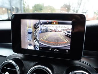 MERCEDES-BENZ GLC 2.1 GLC250d AMG Line (Premium) SUV 5dr Diesel G-Tronic 4MATIC Eu