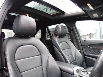 MERCEDES-BENZ GLC 2.1 GLC250d AMG Line (Premium) SUV 5dr Diesel G-Tronic 4MATIC Eu