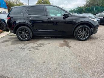 LAND ROVER DISCOVERY SPORT 2.0 TD4 Landmark SUV 5dr Diesel Auto 4WD Euro 6 (s/s) (180 ps)