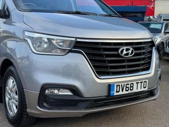 HYUNDAI i800 2.5 CRDi SE MPV 5dr Diesel Auto Euro 6 (170 ps)