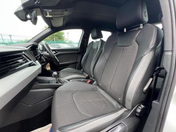 AUDI A1 1.0 TFSI 25 S line Sportback 5dr Petrol S Tronic Euro 6 (s/s) (9