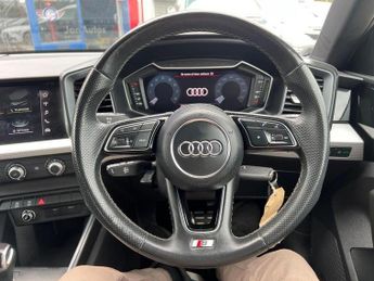 AUDI A1 1.0 TFSI 25 S line Sportback 5dr Petrol S Tronic Euro 6 (s/s) (9