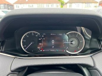 LAND ROVER RANGE ROVER EVOQUE 2.0 D150 MHEV R-Dynamic SUV 5dr Diesel Auto 4WD Euro 6 (s/s) (15