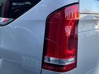 MERCEDES-BENZ EQV EQV 300e 90kWh Sport (Premium) MPV 5dr Electric Auto (204 ps)