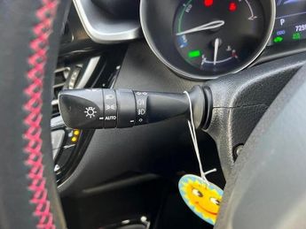 TOYOTA C-HR 1.8 VVT-h GR SPORT SUV 5dr Petrol Hybrid CVT Euro 6 (s/s) (122 p