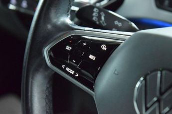 VOLKSWAGEN ID.3 Pro Performance 58kWh 1ST Edition Hatchback 5dr Electric Auto (2