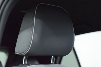 VOLKSWAGEN ID.3 Pro Performance 58kWh 1ST Edition Hatchback 5dr Electric Auto (2