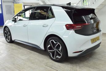 VOLKSWAGEN ID.3 Pro Performance 58kWh 1ST Edition Hatchback 5dr Electric Auto (2