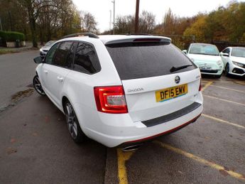 SKODA OCTAVIA 2.0 TDI vRS Estate 5dr Diesel DSG Euro 5 (s/s) (184 ps)