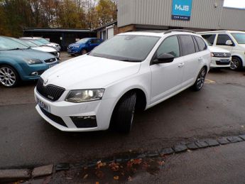 SKODA OCTAVIA 2.0 TDI vRS Estate 5dr Diesel DSG Euro 5 (s/s) (184 ps)