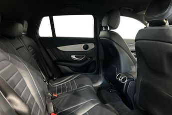 MERCEDES-BENZ EQC EQC 400 80kWh AMG Line SUV 5dr Electric Auto 4MATIC (408 ps) Par