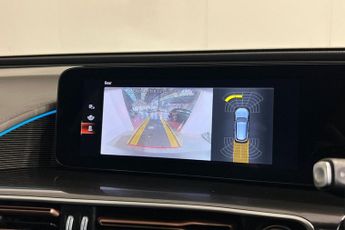 MERCEDES-BENZ EQC EQC 400 80kWh AMG Line SUV 5dr Electric Auto 4MATIC (408 ps) Par
