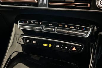 MERCEDES-BENZ EQC EQC 400 80kWh AMG Line SUV 5dr Electric Auto 4MATIC (408 ps) Par