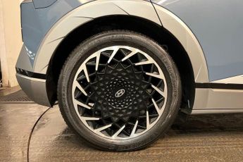 HYUNDAI IONIQ 5 73kWh Ultimate Hatchback 5dr Electric Auto (217 ps) Parking Guid