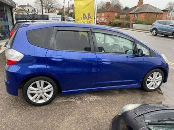 HONDA JAZZ 1.5 RS JDM Automatic petrol Blue 5dr