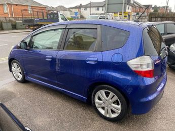 HONDA JAZZ 1.5 RS JDM Automatic petrol Blue 5dr