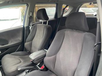 HONDA JAZZ 1.5 RS JDM Automatic petrol Blue 5dr