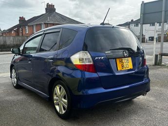 HONDA JAZZ 1.5 RS JDM Automatic petrol Blue 5dr