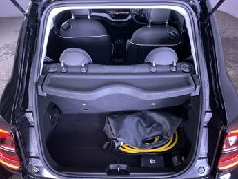 FIAT 500E 24kWh Action Hatchback 3dr Electric Auto (95 ps)