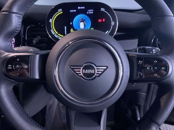 MINI Electric Hatch Cooper SE 32.6kWh Level 2 Hatchback 3dr Electric Auto (184 ps)