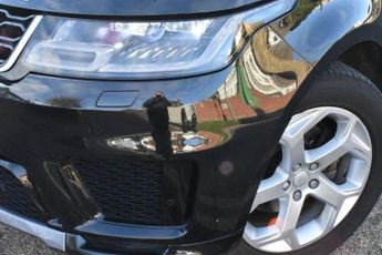 LAND ROVER RANGE ROVER SPORT 2.0 SD4 HSE SUV 5dr Diesel Auto 4WD Euro 6 (s/s) (240 ps)