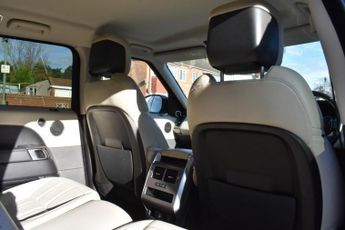 LAND ROVER RANGE ROVER SPORT 2.0 SD4 HSE Diesel AUTO 4WD (240 ps) EXTENSIVE LR HISTORY, MERID