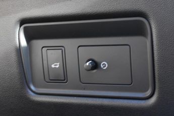 LAND ROVER RANGE ROVER SPORT 2.0 SD4 HSE Diesel AUTO 4WD|  JLR HISTORY | MERIDIAN SOUND SYSTE