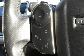 LAND ROVER RANGE ROVER SPORT 2.0 SD4 HSE Diesel AUTO 4WD (240 ps) EXTENSIVE LR HISTORY, MERID